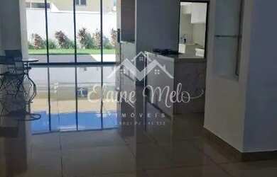 Imagem: A casa possui 3 Dormitórios, 4 Banheiros, 176m² de Área e