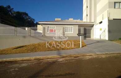 Imagem: A casa possui 2 Dormitórios, 1 Banheiro, 105m² de Área e