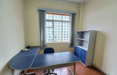 Imagem: O depósito possui 20m² de Área e está localizado em Centro