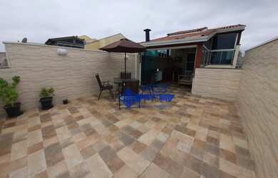 Imagem: O apartamento possui 2 Dormitórios, 2 Banheiros, 2 Vagas na