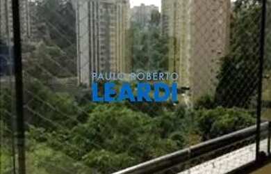 Imagem: O apartamento possui 4 Dormitórios, 5 Banheiros, 5 Vagas na