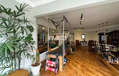 Imagem: O apartamento possui 3 Dormitórios, 4 Banheiros, 1 Vaga na