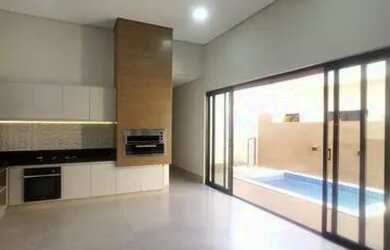 Imagem: A casa em condomínio possui 3 Dormitórios, 3 Banheiros, 4