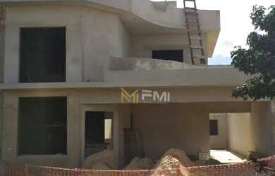 Imagem: A casa em condomínio possui 3 Dormitórios, 5 Banheiros, 4