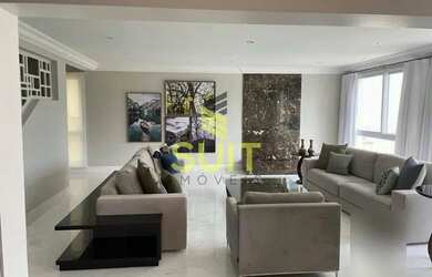 Imagem: A casa possui 4 Dormitórios, 5 Banheiros, 5 Vagas na garagem