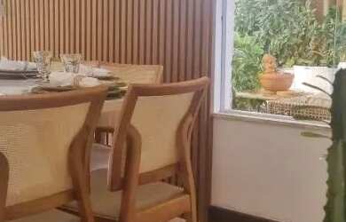 Imagem: A casa em condomínio possui 4 Dormitórios, 3 Banheiros, 2