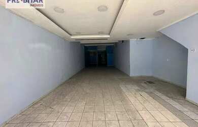 Imagem: O depósito possui 180m² de Área e está localizado em Lapa