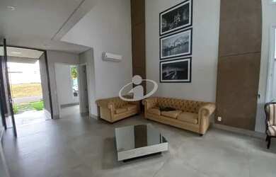 Imagem: A casa em condomínio possui 3 Dormitórios, 4 Banheiros, 4