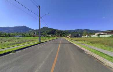 Imagem: O terreno possui 299m² de Área e está localizado em Jaraguá