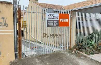 Imagem: A casa possui 3 Dormitórios, 1 Banheiro, 5 Vagas na garagem