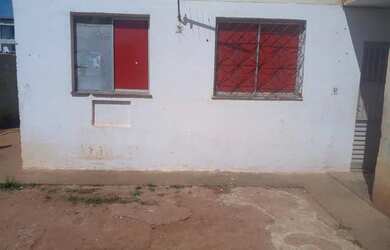 Imagem: O apartamento possui 2 Dormitórios, 1 Banheiro e está localizado