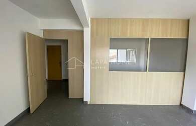 Imagem: O depósito possui 40m² de Área e está localizado em Lapa