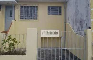 Imagem: A casa possui 2 Dormitórios, 2 Banheiros, 1 Vaga na garagem