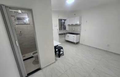 Imagem: A casa possui 1 Dormitório, 1 Banheiro, 15m² de Área e está