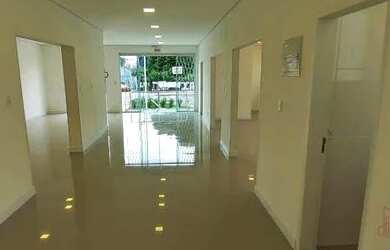 Imagem: O depósito possui 400m² de Área e está localizado em Balneário