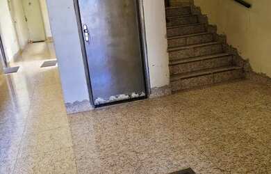 Imagem: O apartamento possui 1 Dormitório, 1 Banheiro, 42m² de Área