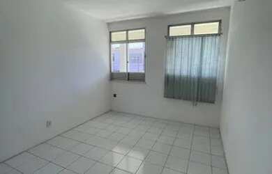 Imagem: A casa possui 5 Dormitórios, 4 Banheiros, 5 Vagas na garagem