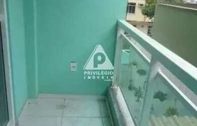 Imagem: O apartamento possui 2 Dormitórios, 2 Banheiros, 60m² de Área