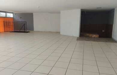 Imagem 15: Loja com área de 70m²