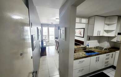 Imagem 4: Apartamento MOBILIADO centro com 2 dormitórios à venda, 83 m² por R$...