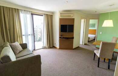 Imagem: O studio possui 2 Dormitórios, 1 Banheiro, 1 Vaga na garagem