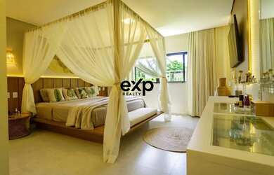 Imagem: A casa em condomínio possui 5 Dormitórios, 5 Banheiros, 700m²