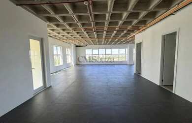 Imagem: O depósito possui 2 Vagas na garagem, 160m² de Área, Imóvel