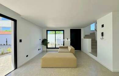 Imagem 4: Casa triplex em condomínio à venda - Santa Felicidade - Curitiba/PR