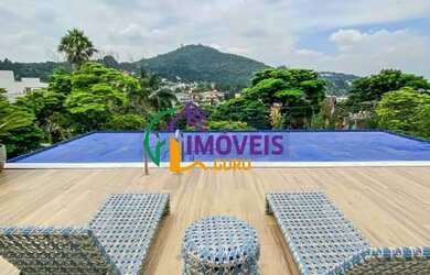 Imagem: A casa em condomínio possui 5 Dormitórios, 5 Banheiros, 5