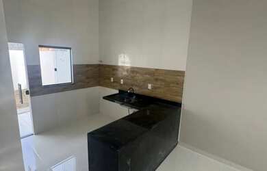 Imagem 8: Excelente casa 2/4 sendo 1 suíte localizada no Jardim dos Girassois