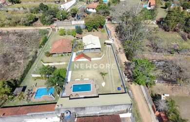 Imagem: A fazenda possui 200m² de Área e está localizado em Mato