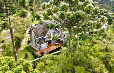 Imagem: A casa em condomínio possui 3 Dormitórios, 4 Banheiros, 4