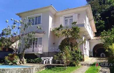 Imagem: Casa à venda 4 Quartos, 10 Vagas, 2474M², Mosela, Petrópolis