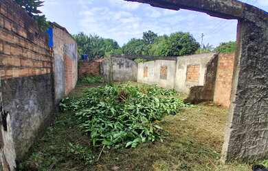 Imagem 2: Vendo terreno na rua em frente ao porto marina. 8x20