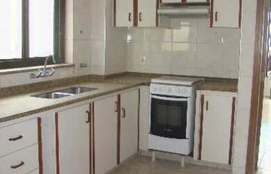 Imagem 3: Apartamento. Piscina, Churrasqueira, 240m² de Áreae3 Vagas na garagem