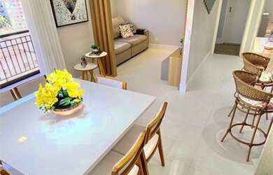 Imagem: O apartamento possui 2 Dormitórios, 2 Banheiros, 2 Vagas na