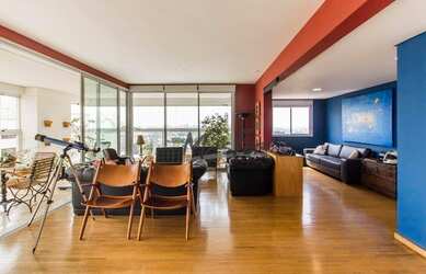 Imagem 1: Apartamento espaçoso com planta perfeita e linda vista no Alto da Lapa