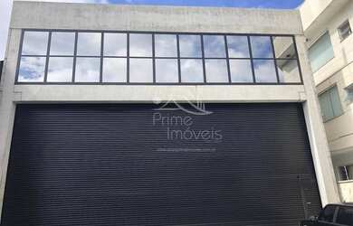 Imagem: O depósito possui 700m² de Área e está localizado em Centro