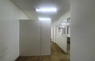 Imagem: O depósito possui 83m² de Área e está localizado em Centro