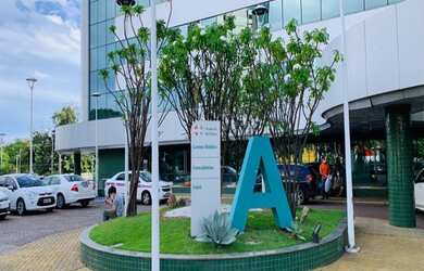 Imagem 7: ALUGO SALA 45M2 NO HOSPITAL DA BAHIA 1 VAGA DE GARAGEM EM SALVADOR ANDAR MÉDIO R$ 2.500,00