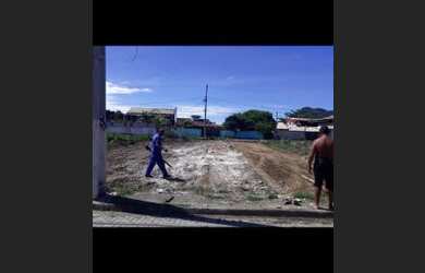 Imagem: O terreno possui 336m² de Área e está localizado em Chatuba