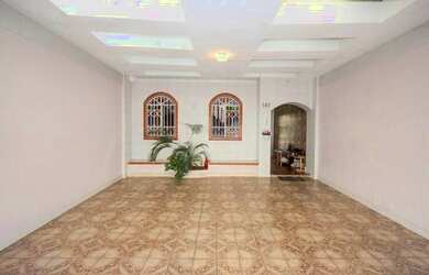 Imagem 1: TPO 161 Casa SO0013RE77. Varanda, 248m² de Área, 2 Vagas na garageme3...