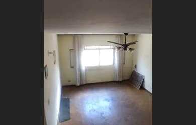 Imagem: A casa possui 5 Dormitórios, 5 Banheiros, 1 Vaga na garagem