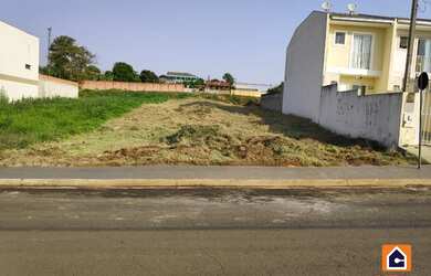 Imagem: O terreno possui 366m² de Área e está localizado em Uvaranas