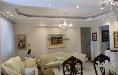 Imagem: O apartamento possui 4 Dormitórios, 3 Banheiros, 2 Vagas na