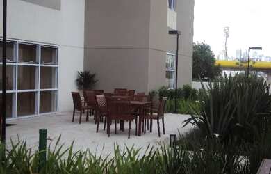 Imagem: O apartamento possui 4 Dormitórios, 5 Banheiros, 3 Vagas na