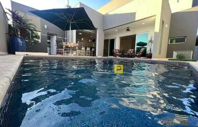 Imagem: A casa em condomínio possui 3 Dormitórios, 4 Banheiros, 4