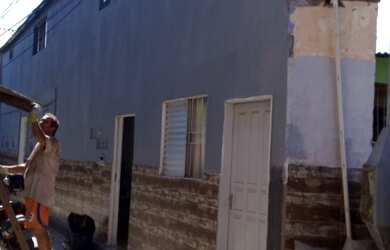 Imagem: A casa possui 2 Dormitórios, 2 Banheiros, 90m² de Área e