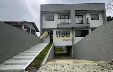 Imagem: A casa possui 3 Dormitórios, 3 Banheiros, 3 Vagas na garagem