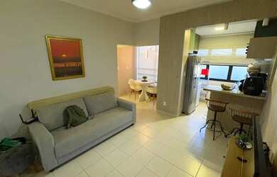 Imagem: O apartamento possui 1 Dormitório, 1 Banheiro, 1 Vaga na garagem